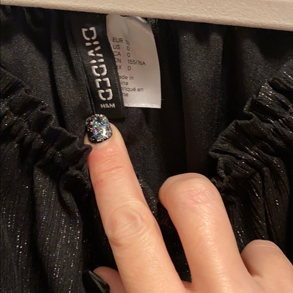 Women’s H&M Divided size S blouse - Picture 2 of 3